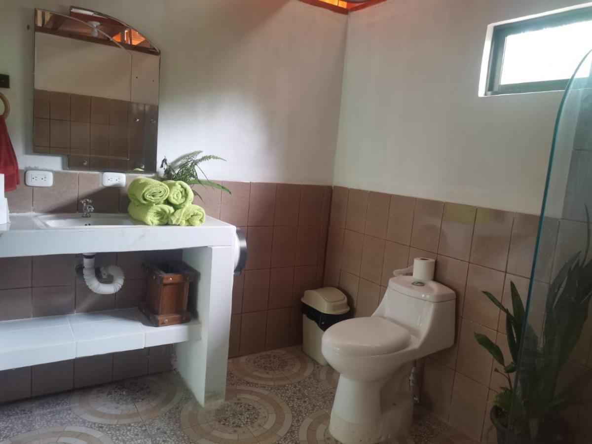 Hostal Cecilia Puerto Viejo de Talamanca 외부 사진