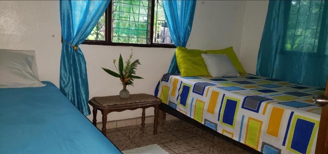 Hostal Cecilia Puerto Viejo de Talamanca 외부 사진