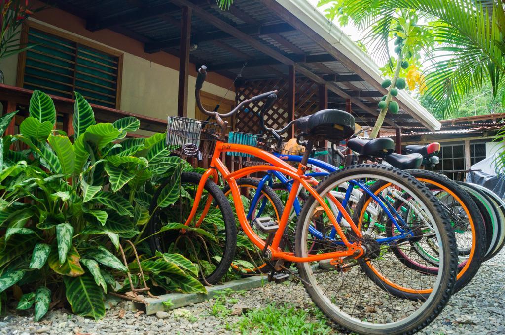 Hostal Cecilia Puerto Viejo de Talamanca 외부 사진