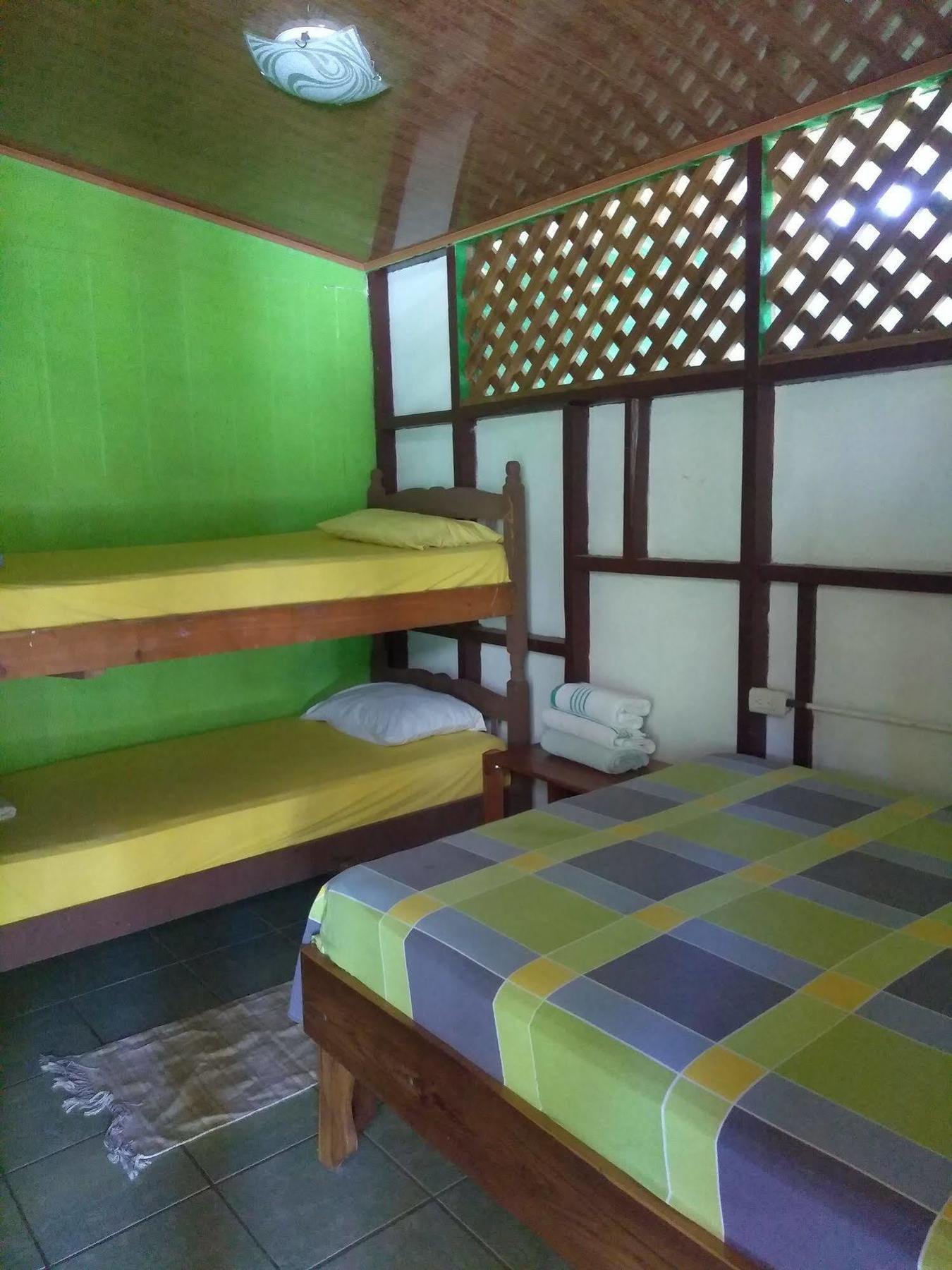 Hostal Cecilia Puerto Viejo de Talamanca 외부 사진