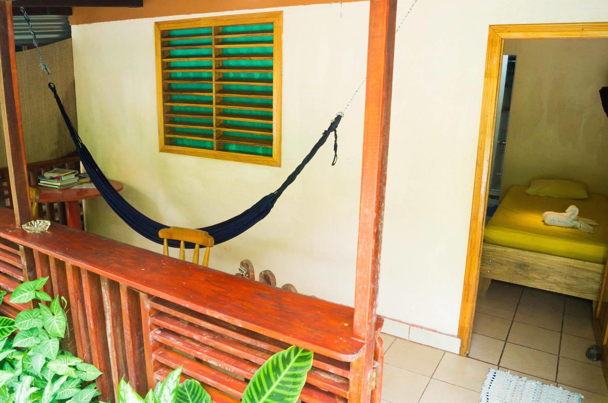 Hostal Cecilia Puerto Viejo de Talamanca 외부 사진