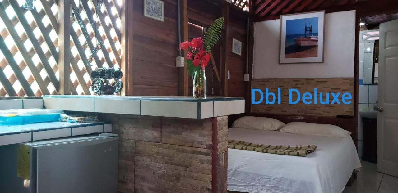 Hostal Cecilia Puerto Viejo de Talamanca 외부 사진